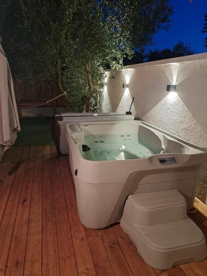 Apartman Điran Biograd Na Moru Bagian luar foto