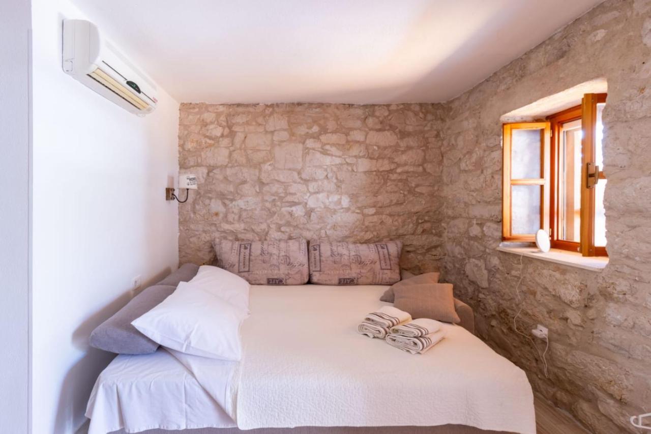 Apartman Điran Biograd Na Moru Bagian luar foto