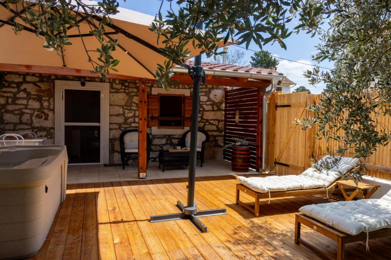 Apartman Điran Biograd Na Moru Bagian luar foto